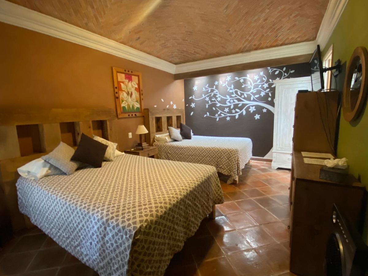 Hotel Ana Catalina&Suites San Miguel de Allende Esterno foto